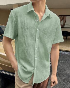 men textured regular fit cotton shirt