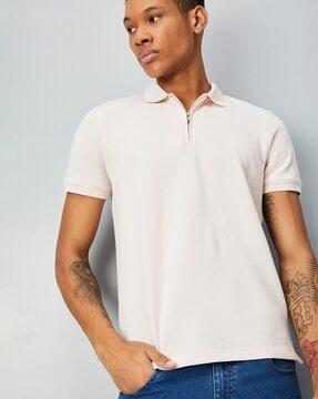 men textured regular fit polo t-shirt