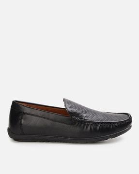 men textured slip-on shoes