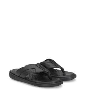 men thong-style flip-flops