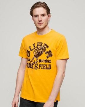 men track & field graphic print relaxed fit crew-neck t-shirt