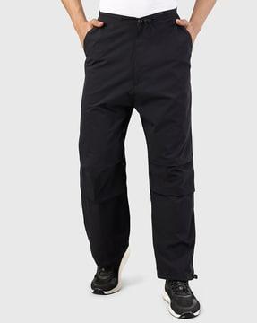 men trackpants with insert pockets