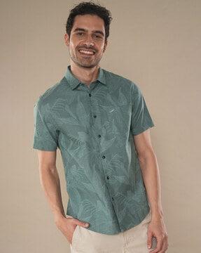 men tropical print regular fit shirt with patch pocket