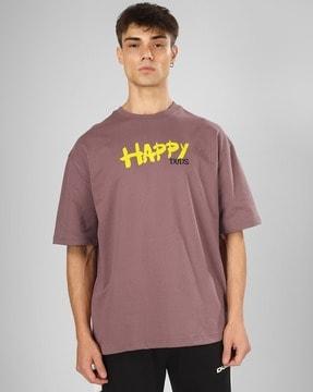 men typographic oversized fit t-shirt with round neck