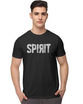 men typographic print crew-neck t-shirt