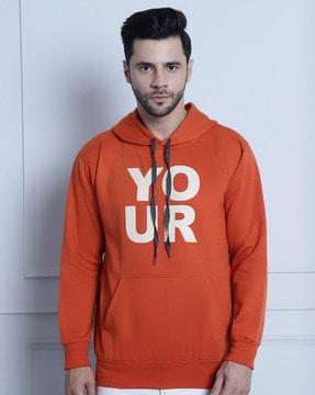 men typographic print hooded sweatshirt