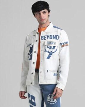 men typographic print jacket with button-closure