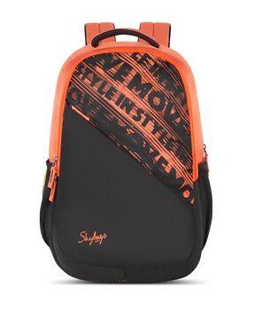 men typographic print laptop backpack with zip closure