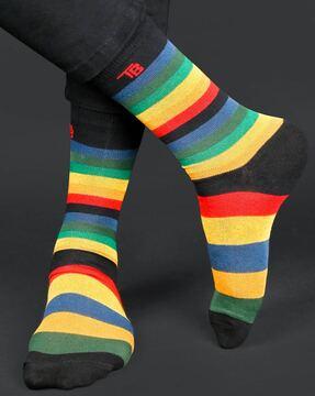 men typographic print mid-calf length socks