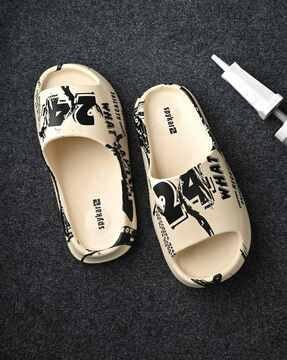 men typographic print open-toe slides