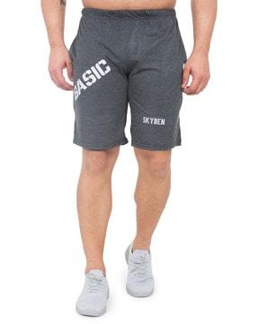 men typographic print regular fit knit shorts