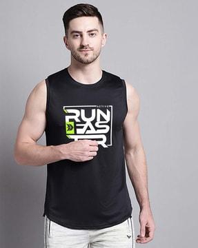 men typographic print regular fit t-shirt