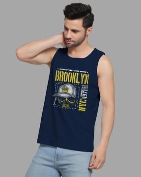 men typographic print round-neck vest