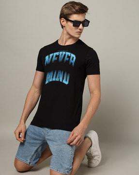 men typographic print slim fit crew-neck t-shirt