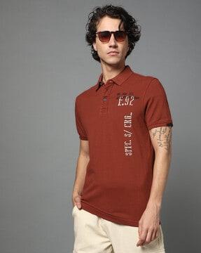 men typographic print slim fit polo t-shirt