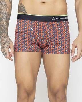 men typographic print trunks with elasticated waist