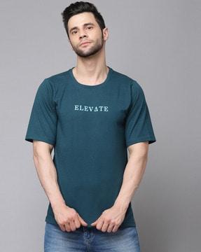 men typography print oversized fit round-neck t-shirt