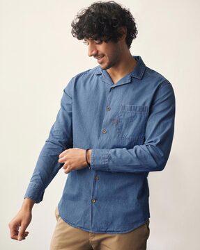 men washed slim fit shirt with patch pocket