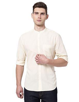 men white and yellow mandarin collar striped casual shirt