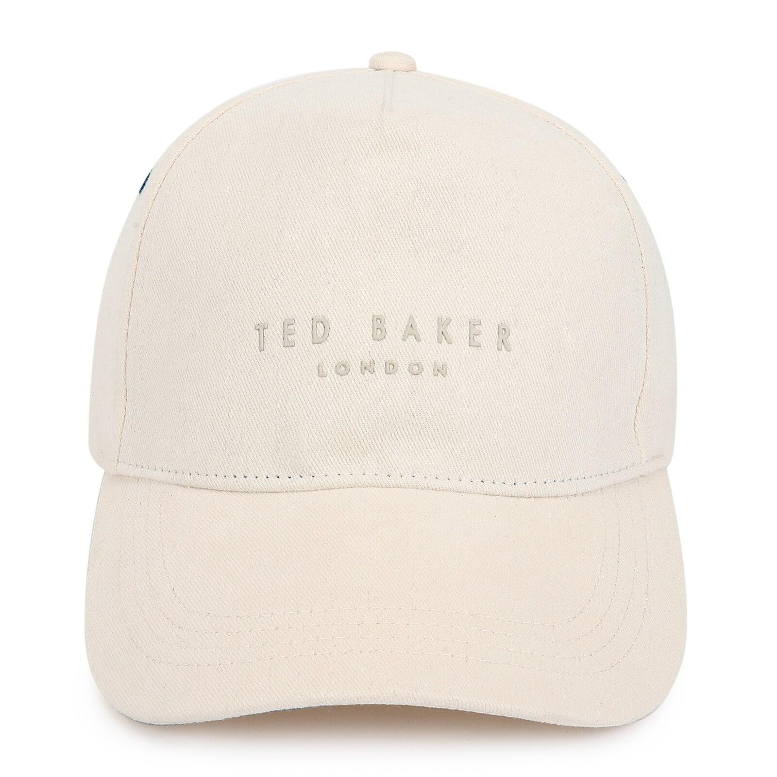 men-white-branded-baseball-cap