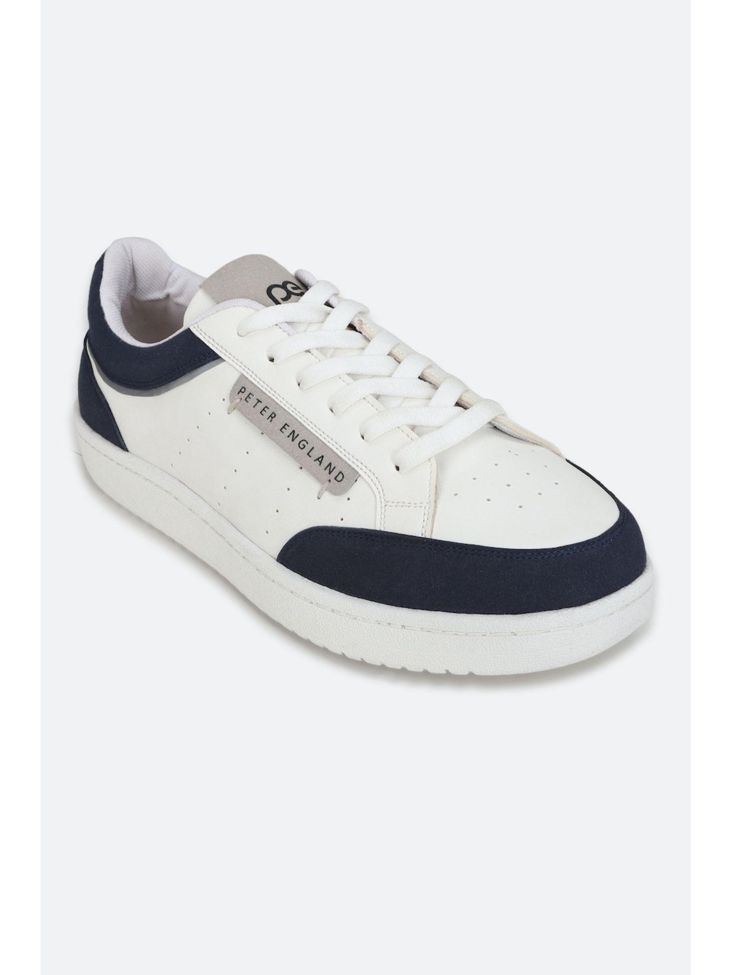 men white lace-up shoes