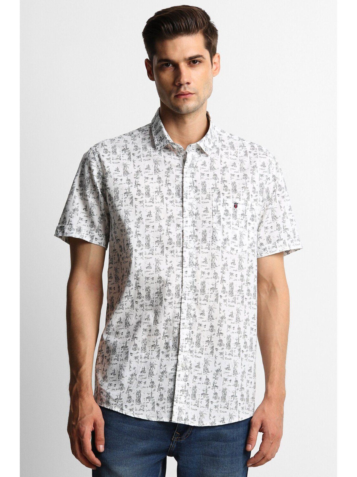 men white slim fit print half sleeves casual shirt