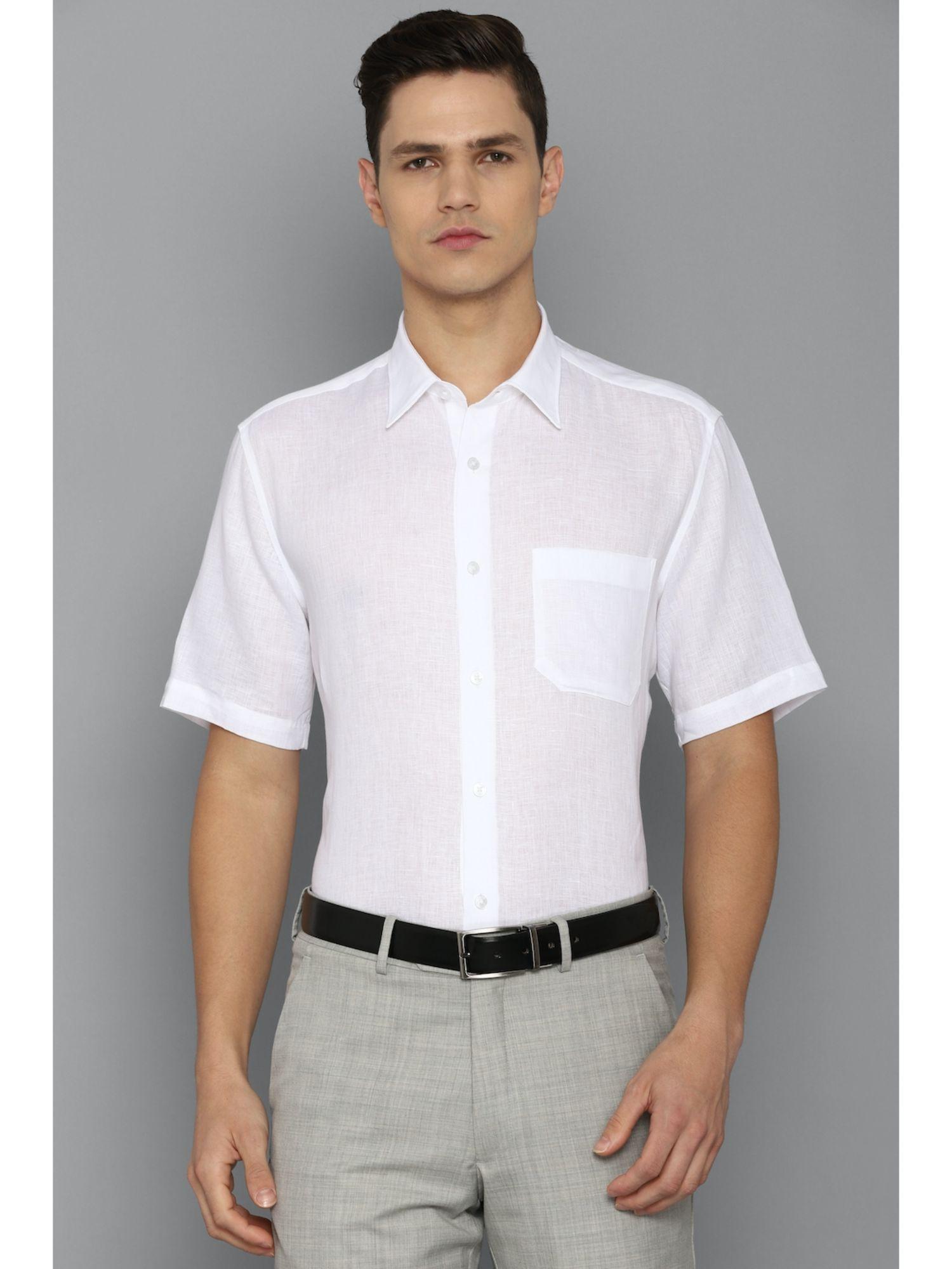 men white slim fit solid half sleeves formal shirt