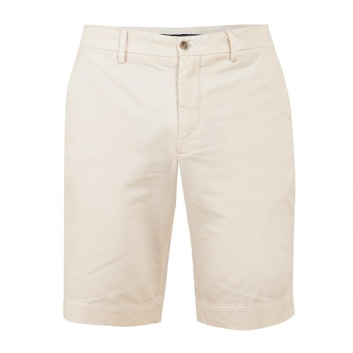 men white solid chino shorts