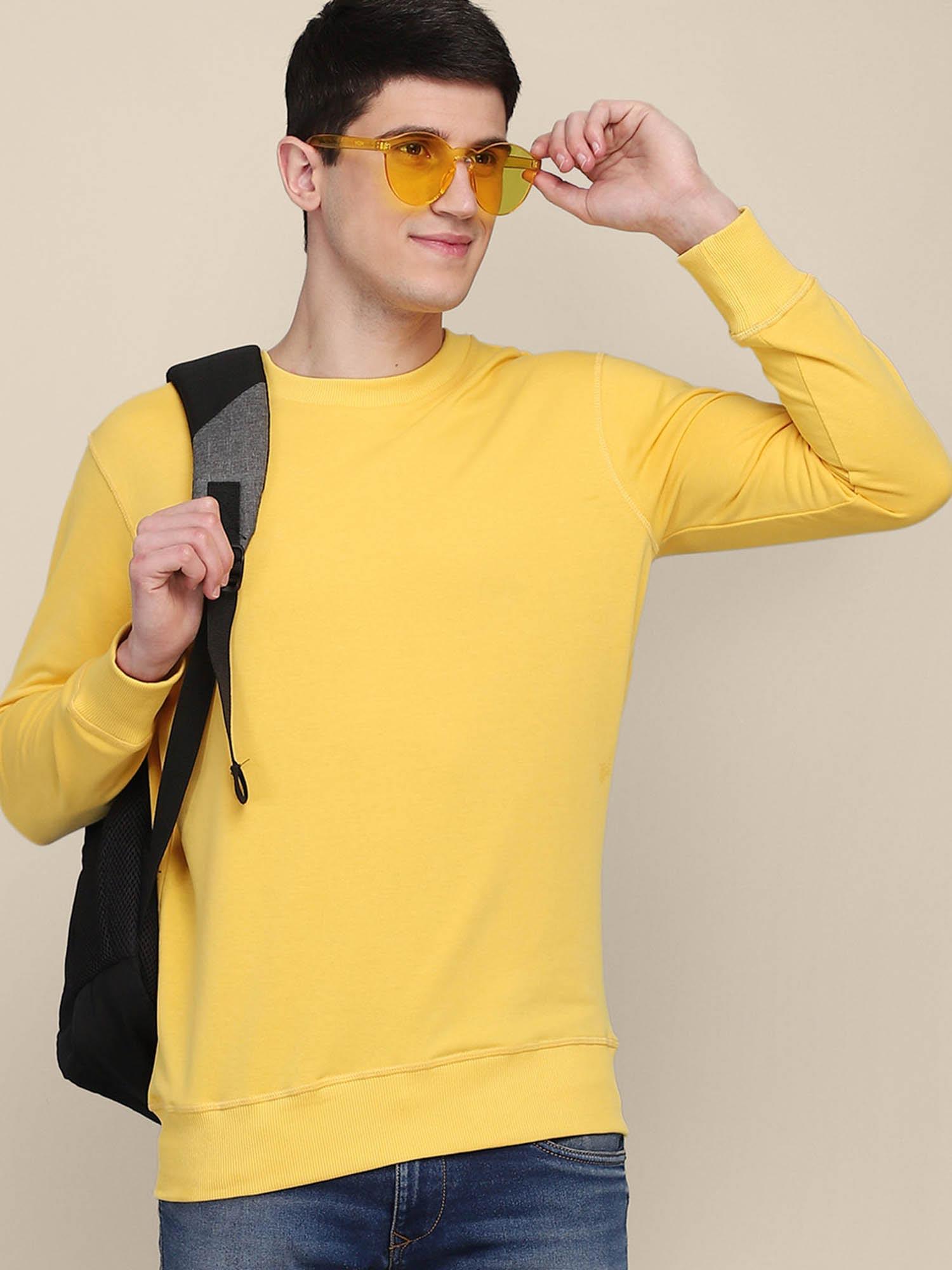 men yellow coloured solid pullover sweatshirt