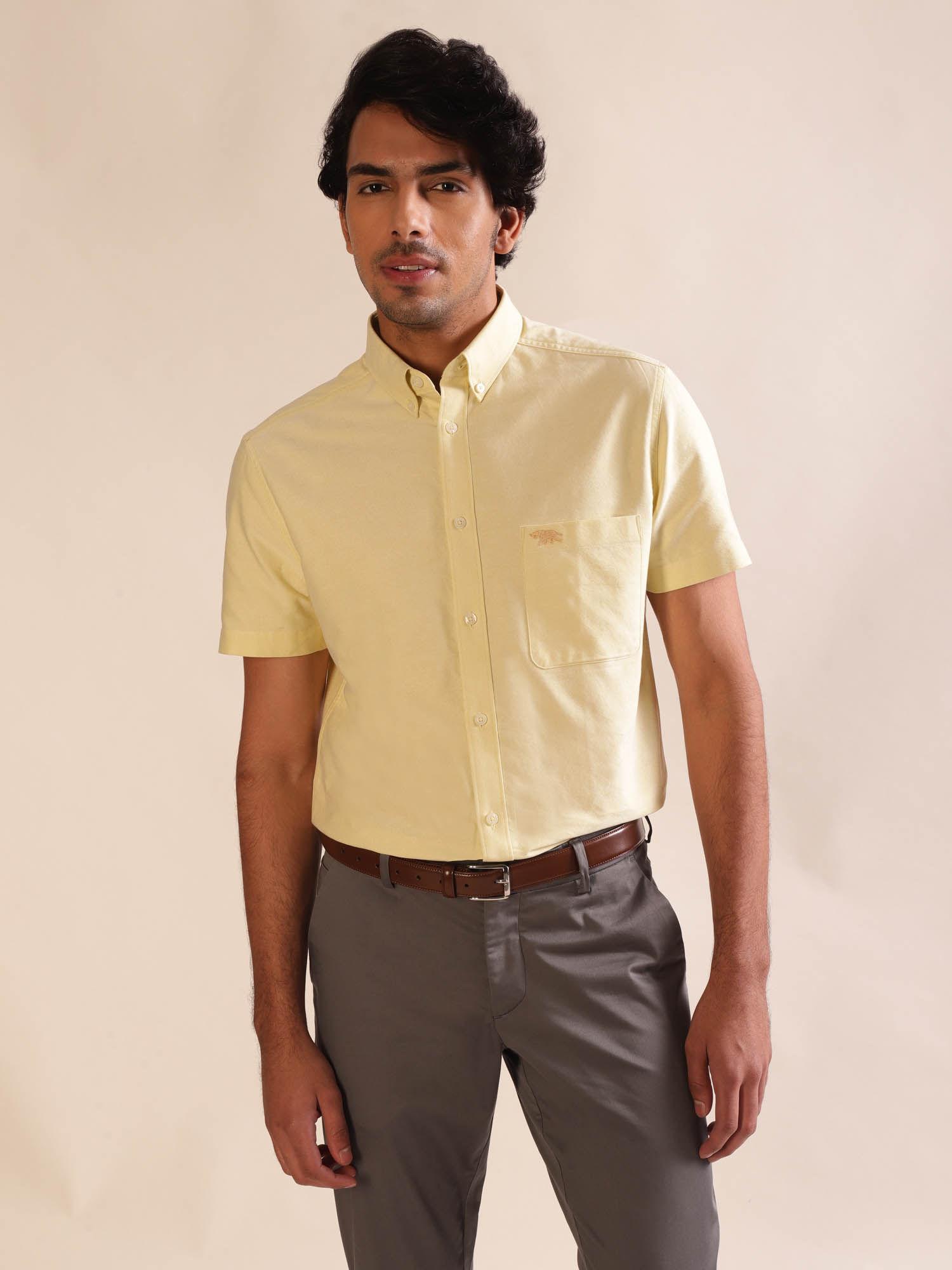 men yellow half sleeve patch pocket casual shirt