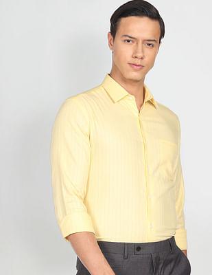 men yellow vertical stripe dobby cotton formal shirt