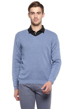 mens v neck slub knitted pullover - light blue