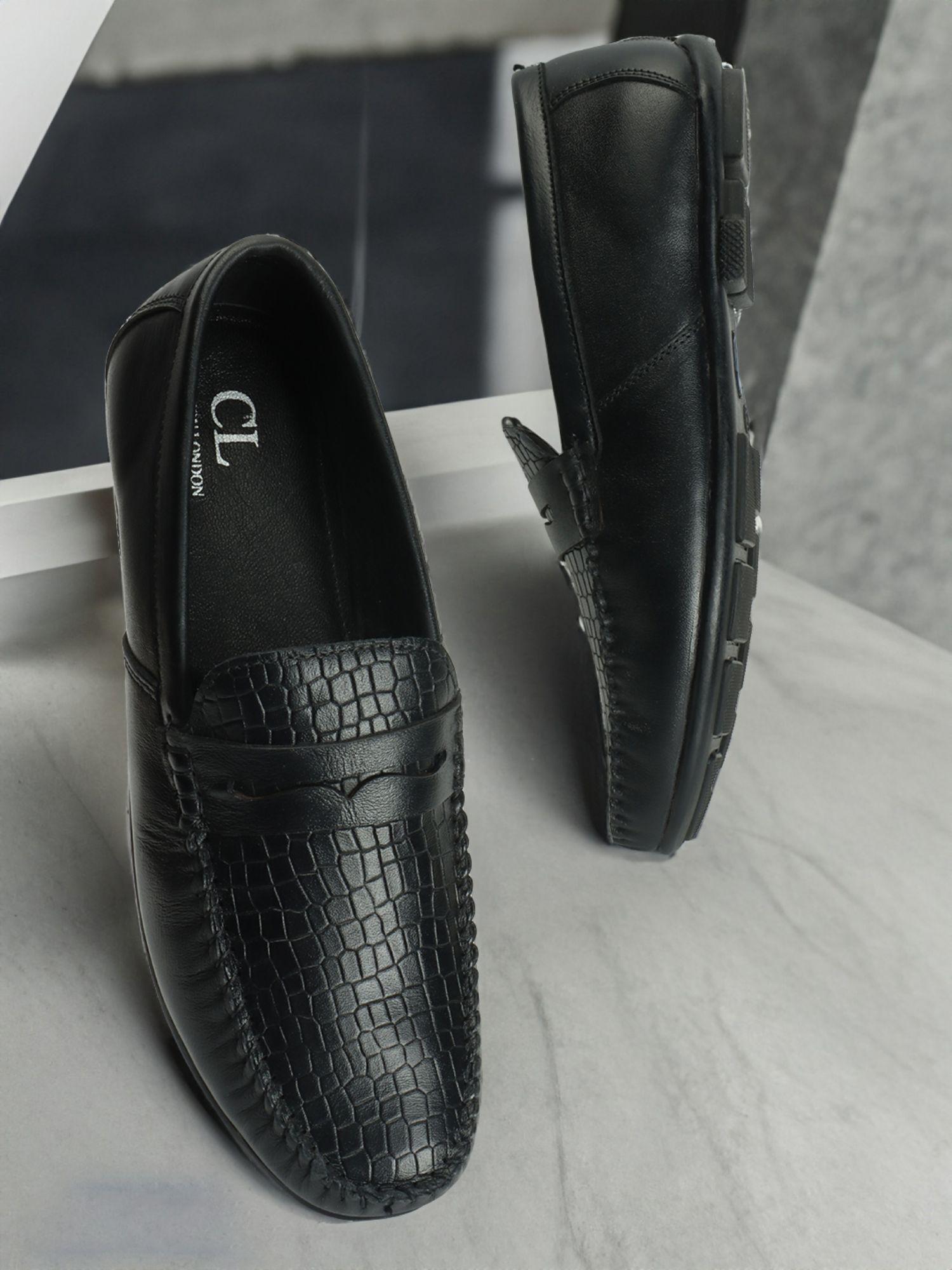 mens black color textured loafers