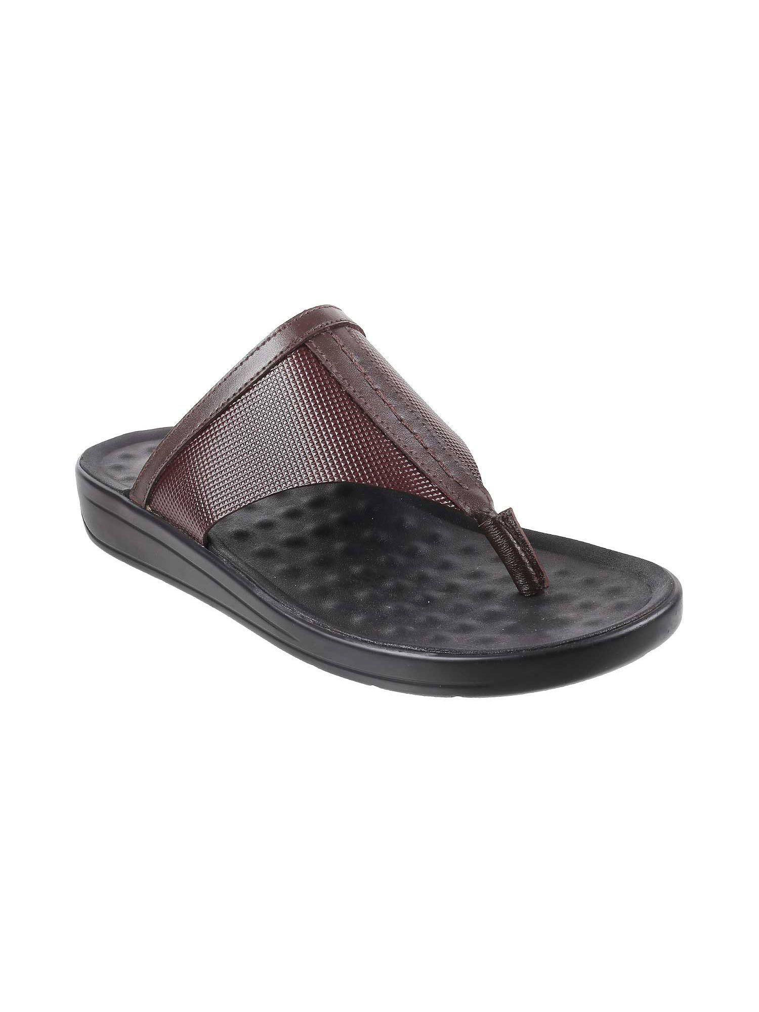 mens brown flat chappalsmetro brown solid sandals