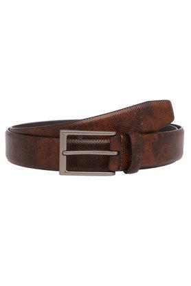 mens buckle closure casual belt - brown