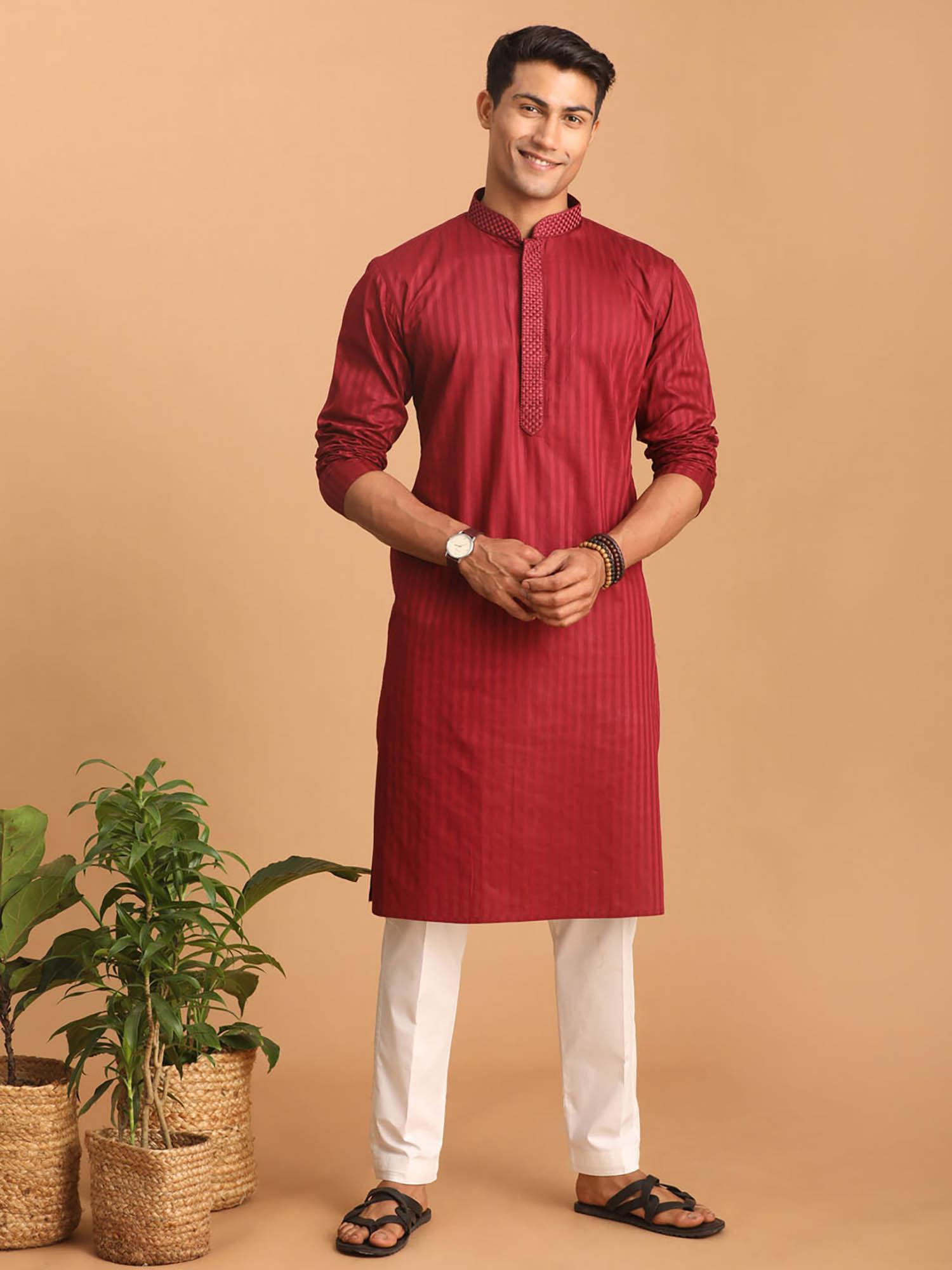 mens maroon with white cotton blend kurta and pyjama (set of 2)