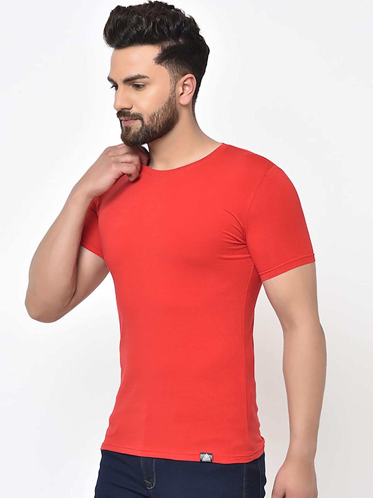 mens round neck red t-shirt