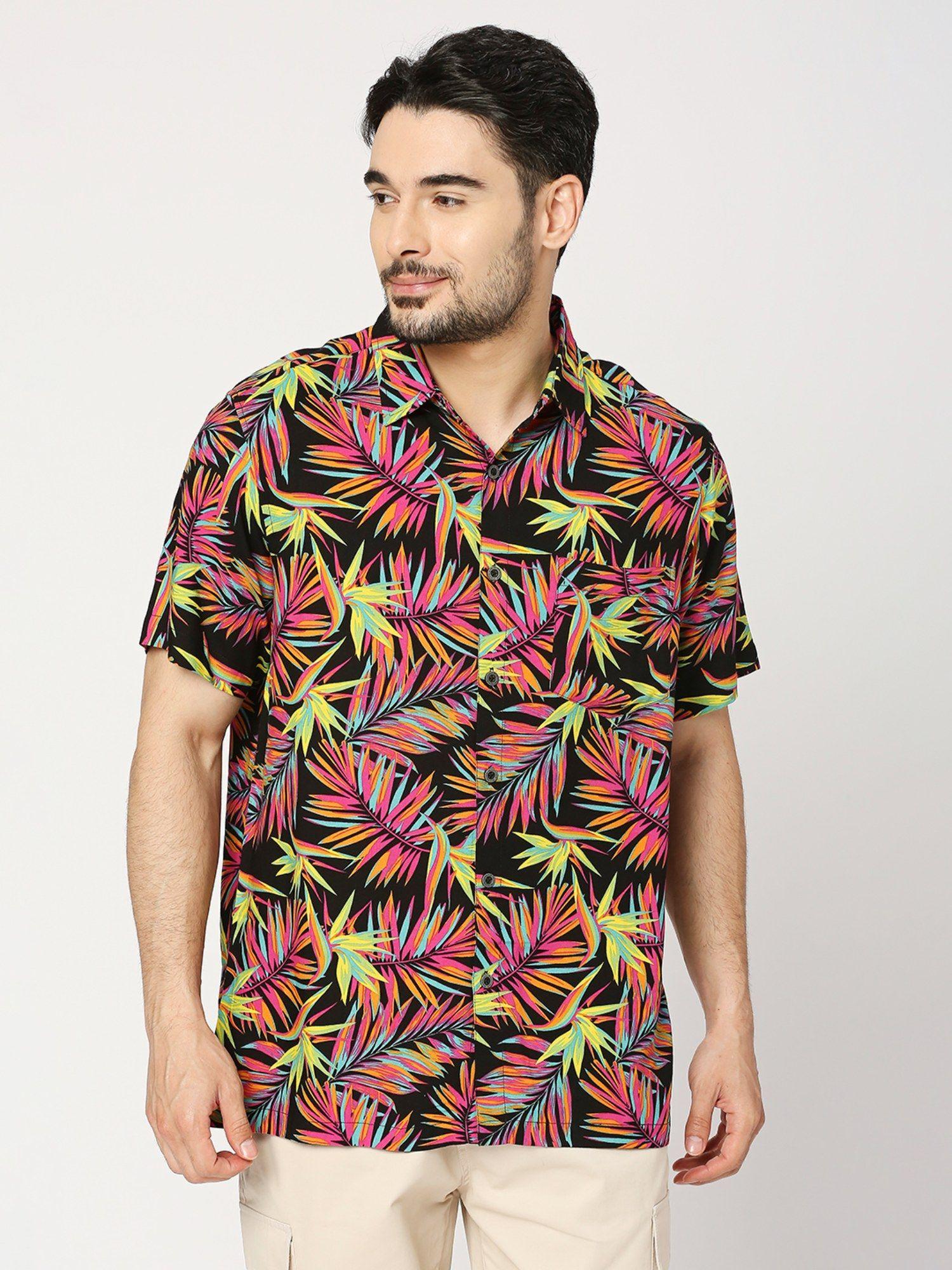mens tropical print regular fit half sleeves spread collar shirt