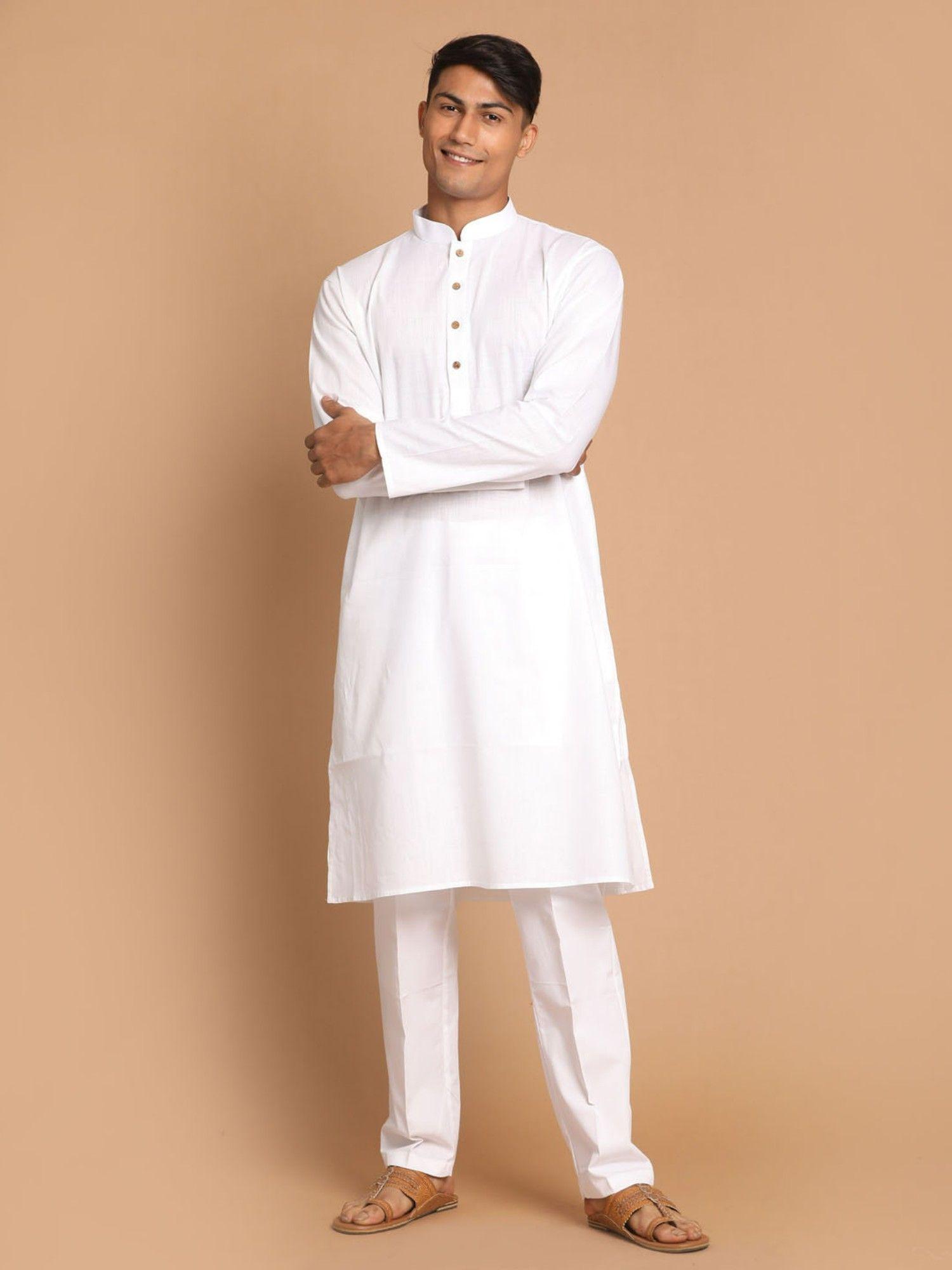 mens white cotton blend kurta pyjama (set of 2)