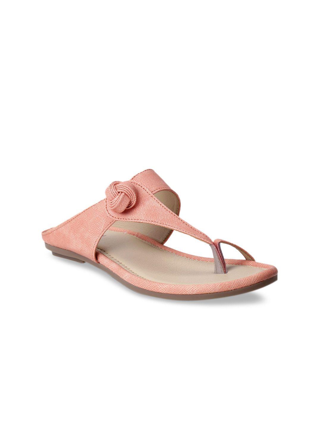 meriggiare women peach-coloured solid one toe flats