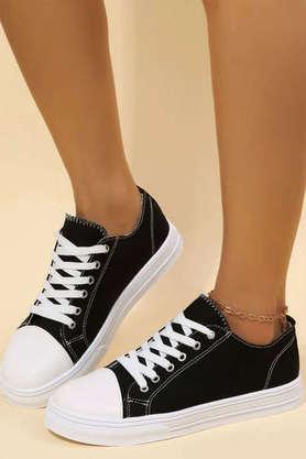 mesh lace up girls sneakers - black