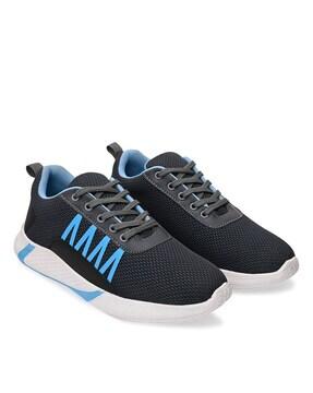 mesh panelled lace-up sports shoes