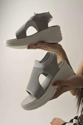 mesh velcro girls casual sandals - grey