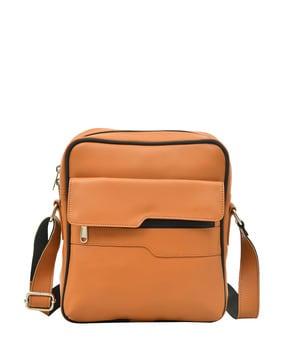 messenger bag with zip closure