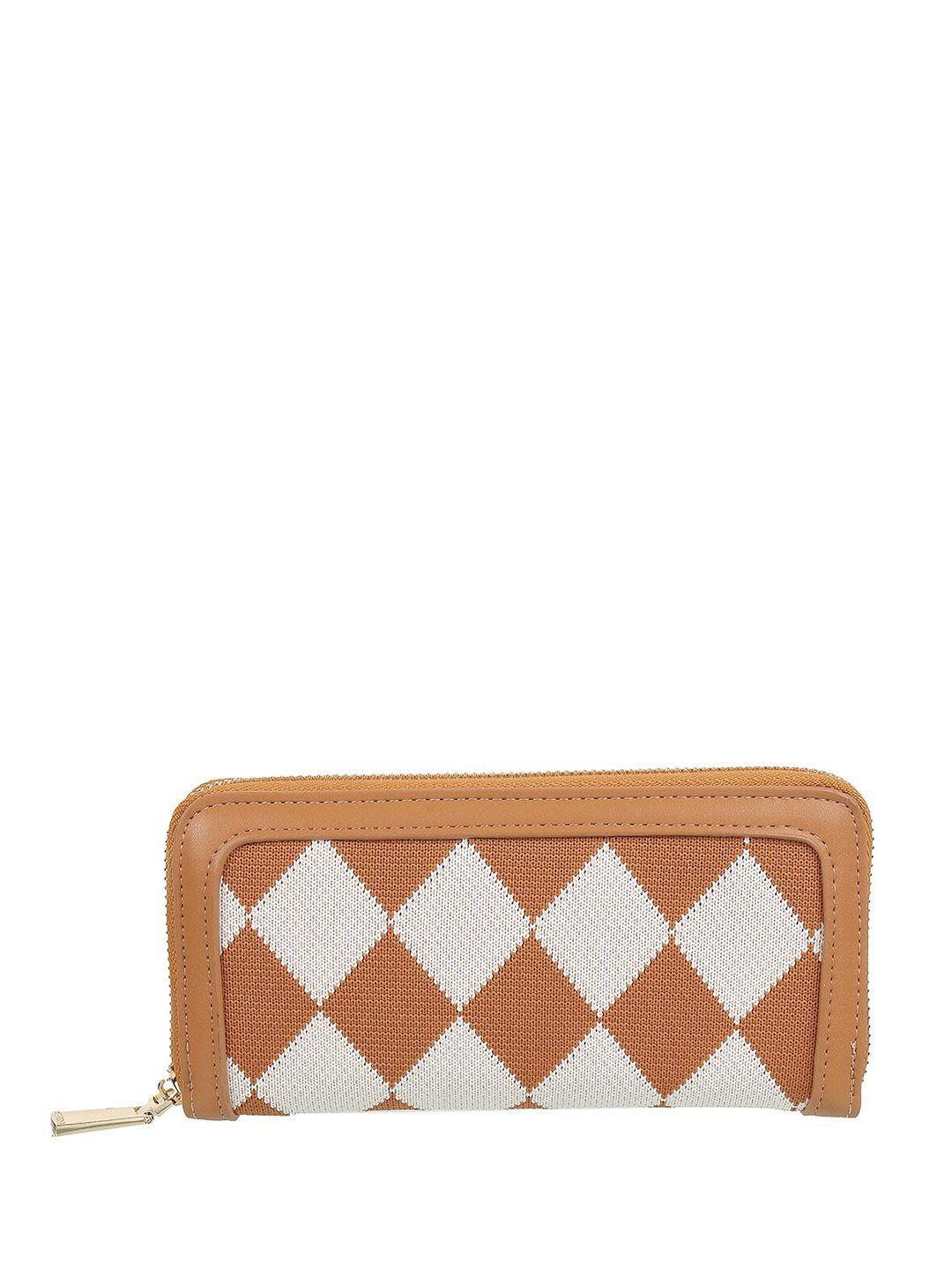 metro geometric textured zip around wallet