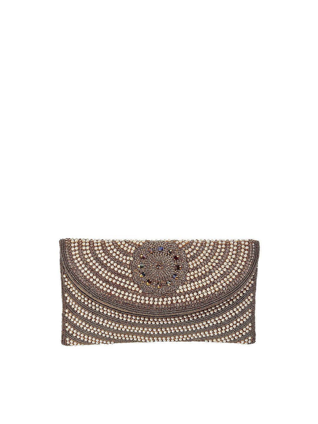 metro gold-toned & off white embellished envelope clutch