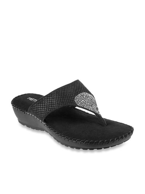 metro women's black thong wedges