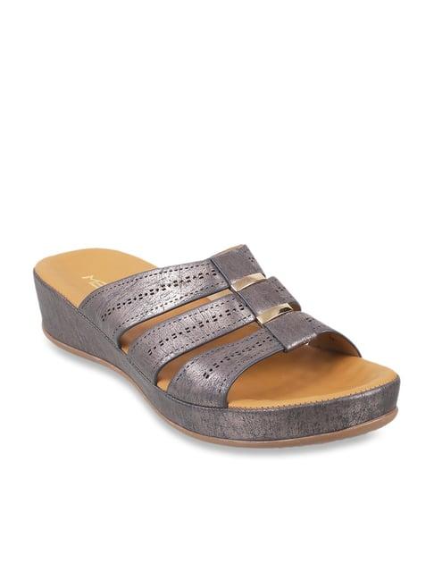 metro women's gun metal casual wedges