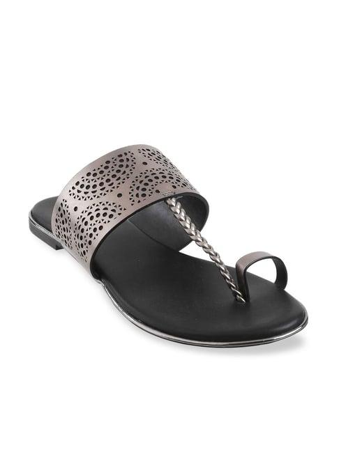 metro women's gun metal toe ring sandals