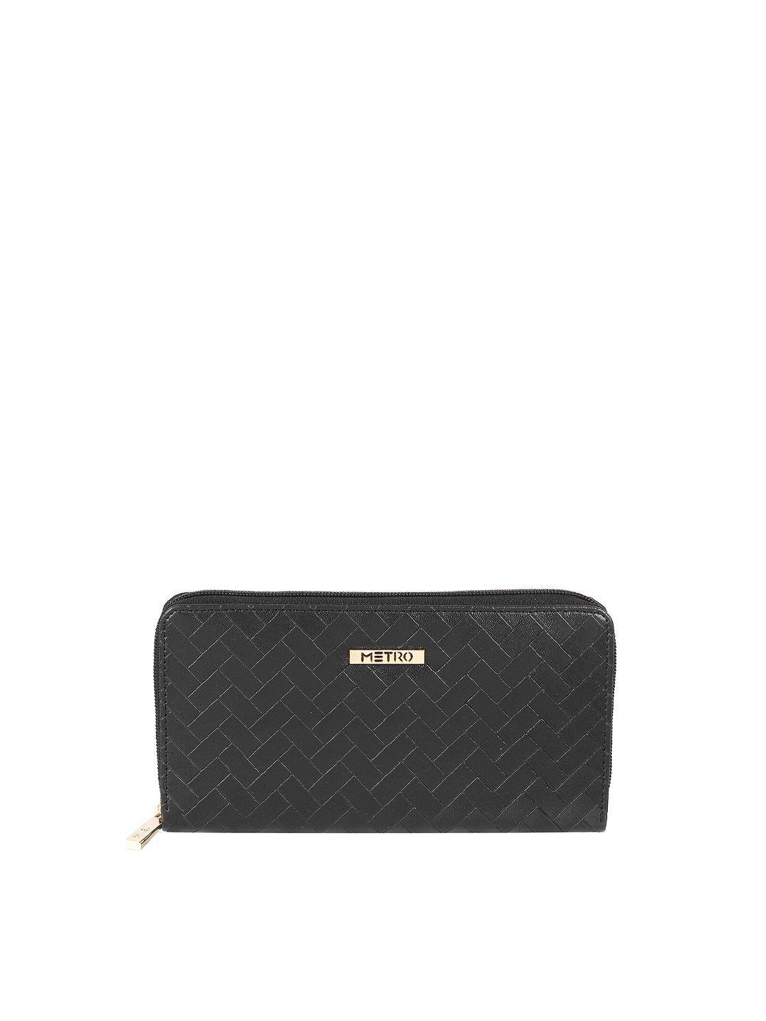 metro women black geometric textured zip around wallet